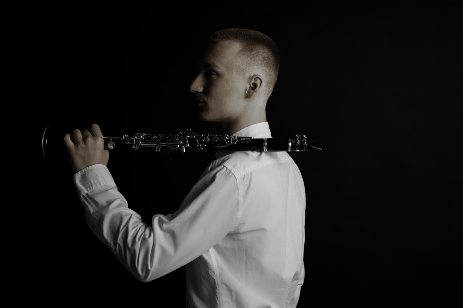 Ruslan Usaev with clarinet